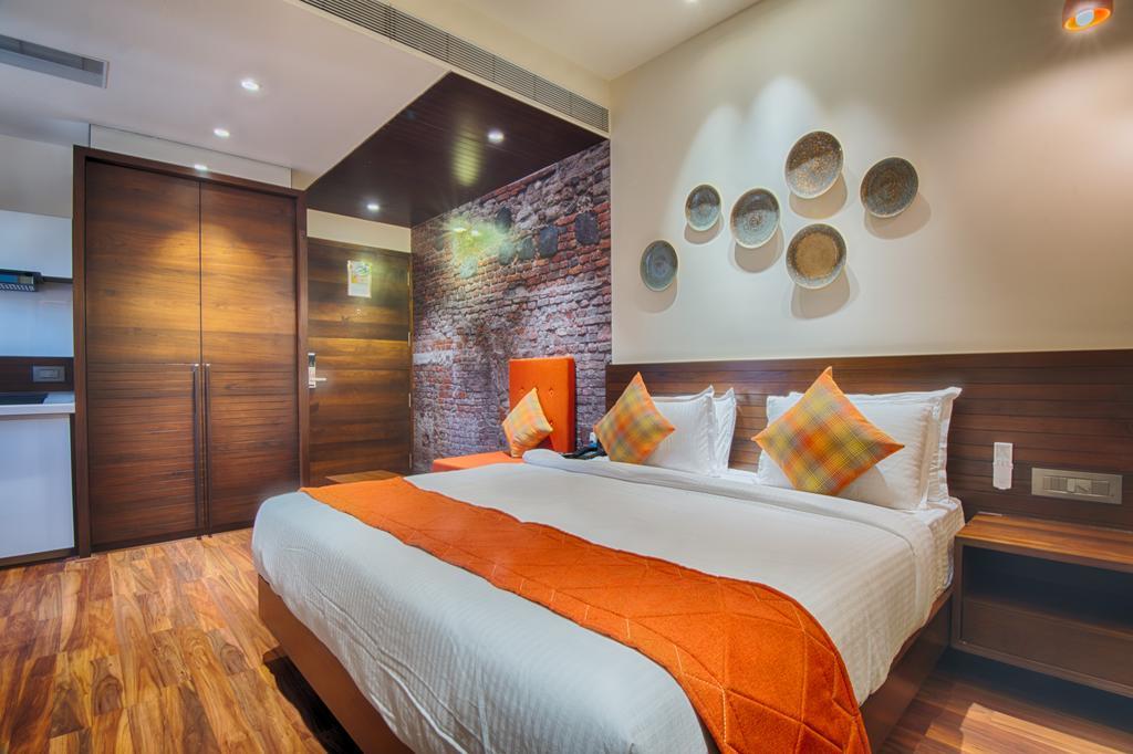 The Elements Hotel Rajkot Luaran gambar